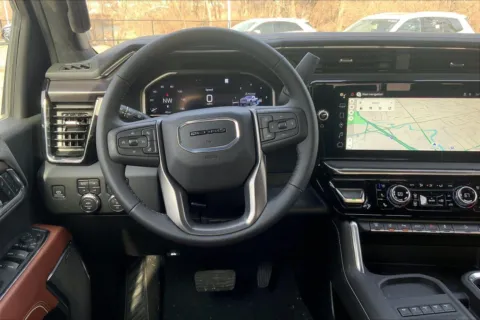 More photos of 2025 GMC Sierra 3500HD Denali Ultimate at Cable Dahmer Buick GMC of Kansas City, MO
