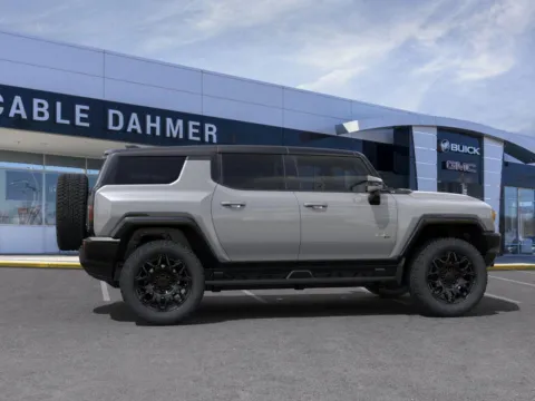 More photos of 2025 GMC HUMMER EV SUV 2X at Cable Dahmer Buick GMC of Kansas City, MO