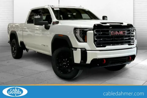 White 2025 GMC Sierra 2500HD AT4 for sale in Kansas City, MO