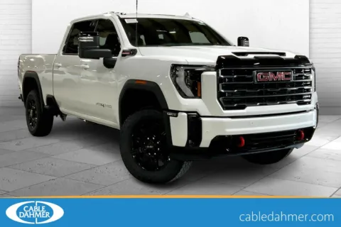 White 2025 GMC Sierra 2500HD AT4 for sale in Kansas City, MO