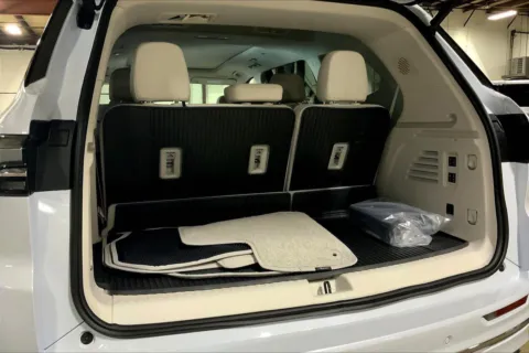 Another view of 2026 Buick Enclave Avenir for sale in Kansas City, MO at Cable Dahmer Buick GMC of Kansas City