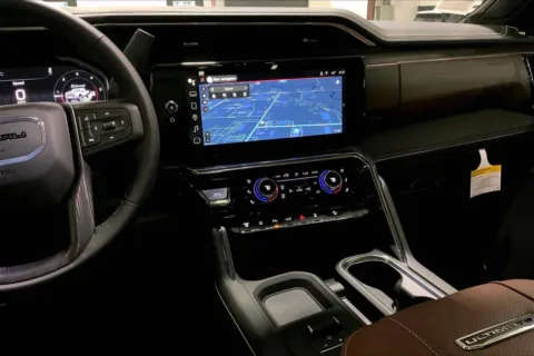 More photos of 2026 GMC Sierra 2500 HD Denali Ultimate at Cable Dahmer Buick GMC of Kansas City, MO