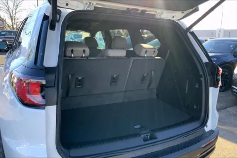 More photos of 2026 GMC Acadia Elevation at Cable Dahmer Buick GMC of Independence, MO