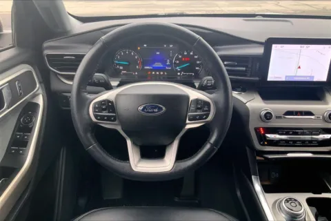 More photos of 2022 Ford Explorer XLT at Cable Dahmer Buick GMC of Independence, MO