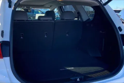 More photos of 2020 Hyundai Santa Fe Limited at Cable Dahmer Buick GMC of Independence, MO