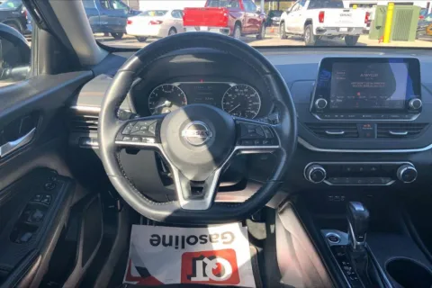 More photos of 2019 Nissan Altima 2.5 SR at Cable Dahmer Buick GMC of Independence, MO