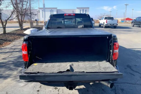 More photos of 2015 GMC Sierra 2500 HD Denali at Cable Dahmer Buick GMC of Independence, MO