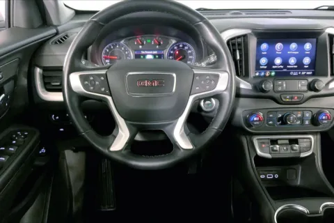 More photos of 2024 GMC Terrain SLT at Cable Dahmer Buick GMC of Independence, MO