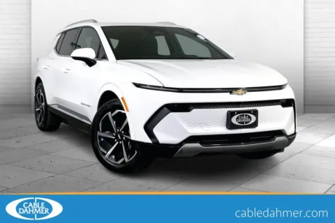 White 2025 Chevrolet Equinox EV LT for sale in Independence, MO