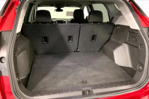 More photos of 2024 GMC Terrain SLE at Cable Dahmer Buick GMC of Independence, MO