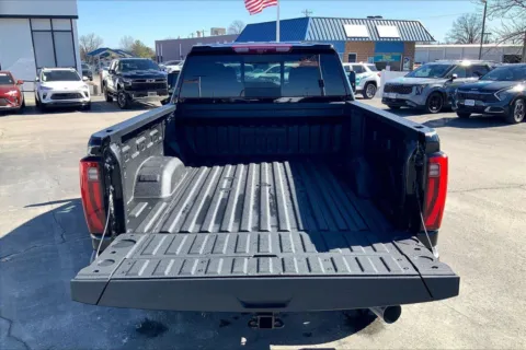 More photos of 2026 GMC Sierra 2500 HD Denali at Cable Dahmer Buick GMC of Independence, MO