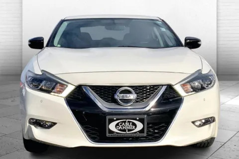 Photos of 2017 Nissan Maxima SR for sale in Independence, MO at Cable Dahmer Buick GMC of Independence
