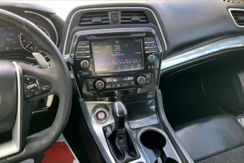 More photos of 2017 Nissan Maxima SR at Cable Dahmer Buick GMC of Independence, MO