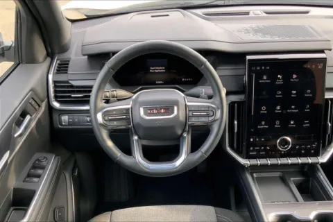 More photos of 2025 GMC Acadia Elevation at Cable Dahmer Buick GMC of Independence, MO