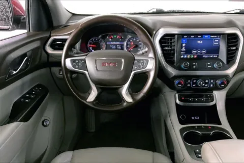 More photos of 2023 GMC Acadia SLT at Cable Dahmer Buick GMC of Independence, MO