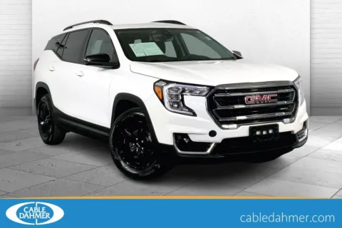 White 2023 GMC Terrain AT4 for sale in Independence, MO