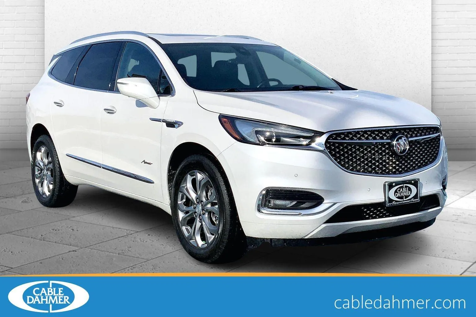 Used 2021 Buick Enclave Avenir with VIN 5GAEVCKW5MJ122381 for sale in Kansas City
