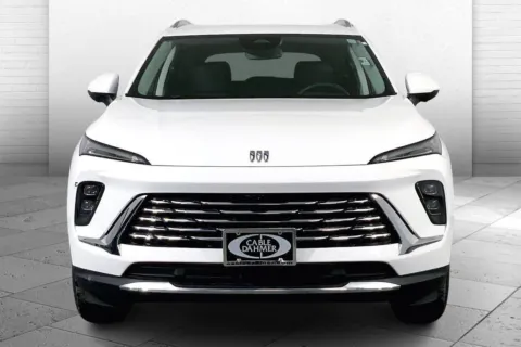 Photos of 2025 Buick Envision Preferred for sale in Independence, MO at Cable Dahmer Buick GMC of Independence