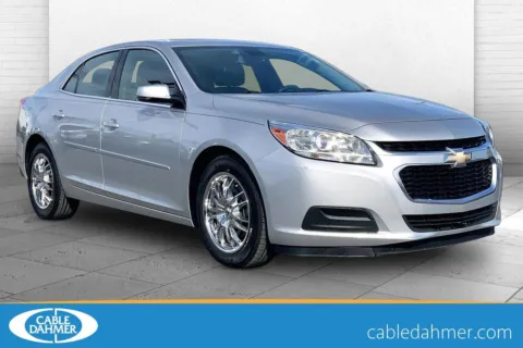 Silver 2015 Chevrolet Malibu LT for sale in Independence, MO