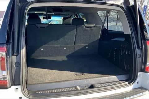 More photos of 2019 GMC Yukon XL Denali at Cable Dahmer Buick GMC of Independence, MO