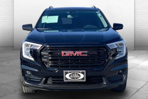 Photos of 2024 GMC Terrain SLT for sale in Independence, MO at Cable Dahmer Buick GMC of Independence