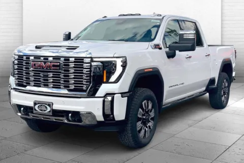 Photos of 2025 GMC Sierra 2500 HD Denali for sale in Independence, MO at Cable Dahmer Buick GMC of Independence