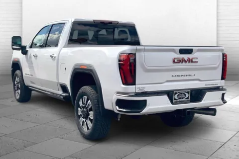 Another view of 2025 GMC Sierra 2500 HD Denali for sale in Independence, MO at Cable Dahmer Buick GMC of Independence