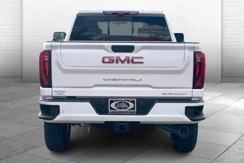 More photos of 2025 GMC Sierra 2500 HD Denali at Cable Dahmer Buick GMC of Independence, MO