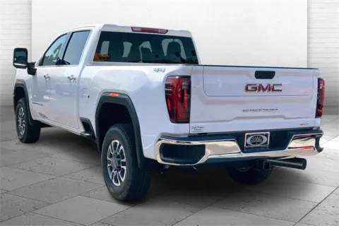 Another view of 2025 GMC Sierra 2500 HD SLT for sale in Independence, MO at Cable Dahmer Buick GMC of Independence