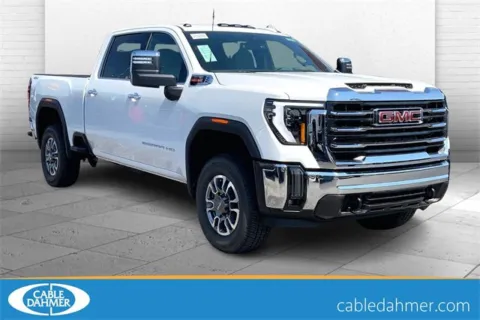 White 2025 GMC Sierra 2500 HD SLT for sale in Independence, MO