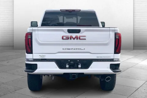 More photos of 2025 GMC Sierra 3500 HD Denali at Cable Dahmer Buick GMC of Independence, MO