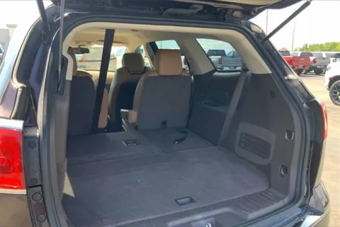 More photos of 2017 Buick Enclave Leather at Cable Dahmer Buick GMC of Independence, MO