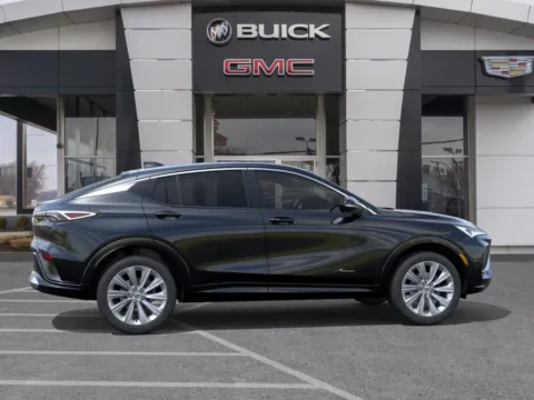More photos of 2025 Buick Envista Avenir at Cable Dahmer Buick GMC of Independence, MO