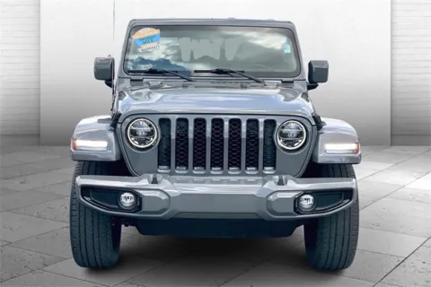 Photos of 2022 Jeep Gladiator High Altitude for sale in Independence, MO at Cable Dahmer Buick GMC of Independence
