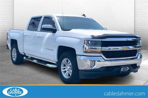 White 2018 Chevrolet Silverado 1500 LT for sale in Independence, MO