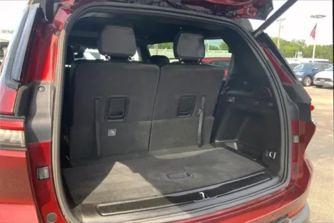 More photos of 2021 Jeep Grand Cherokee L Altitude at Cable Dahmer Buick GMC of Independence, MO