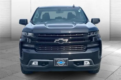 Photos of 2019 Chevrolet Silverado 1500 RST for sale in Independence, MO at Cable Dahmer Buick GMC of Independence