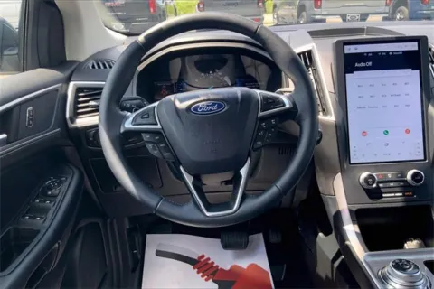 More photos of 2024 Ford Edge SEL at Cable Dahmer Buick GMC of Independence, MO