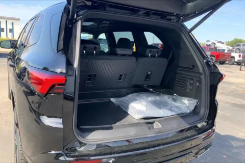 More photos of 2026 Buick Enclave Sport Touring at Cable Dahmer Buick GMC of Independence, MO