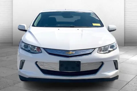 Photos of 2018 Chevrolet Volt LT for sale in Independence, MO at Cable Dahmer Buick GMC of Independence