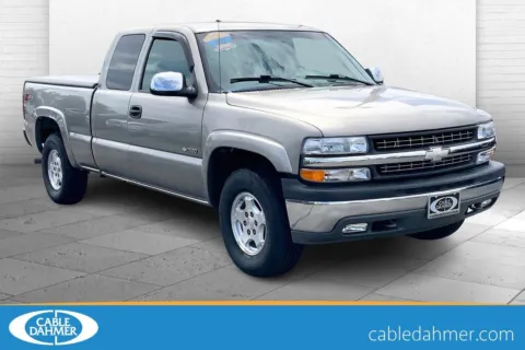 Gray 2002 Chevrolet Silverado 1500 LT for sale in Independence, MO