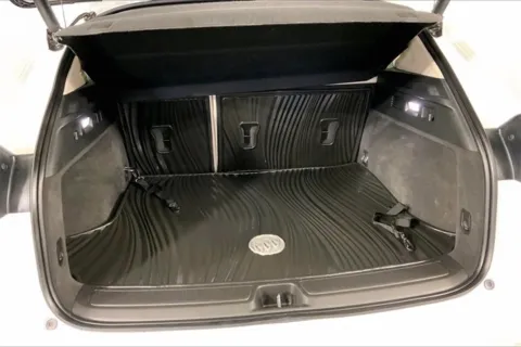 More photos of 2023 Buick Envision Avenir at Cable Dahmer Buick GMC of Independence, MO