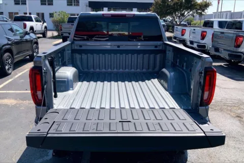 More photos of 2025 GMC Sierra 1500 SLT at Cable Dahmer Buick GMC of Independence, MO
