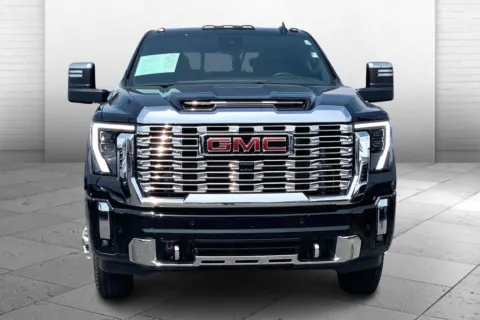 Photos of 2025 GMC Sierra 3500 HD Denali DRW for sale in Independence, MO at Cable Dahmer Buick GMC of Independence