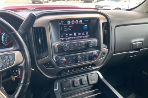 More photos of 2018 GMC Sierra 2500 HD Denali at Cable Dahmer Buick GMC of Independence, MO