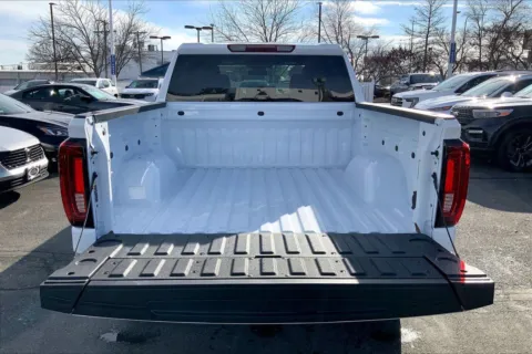 More photos of 2026 GMC Sierra 1500 SLT at Cable Dahmer Buick GMC of Independence, MO