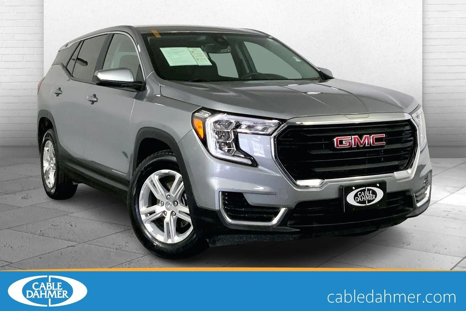 Gray 2024 GMC Terrain SLE for sale in Independence, MO