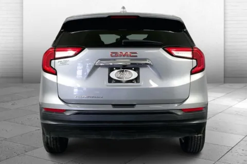 Another view of 2024 GMC Terrain SLE for sale in Independence, MO at Cable Dahmer Buick GMC of Independence