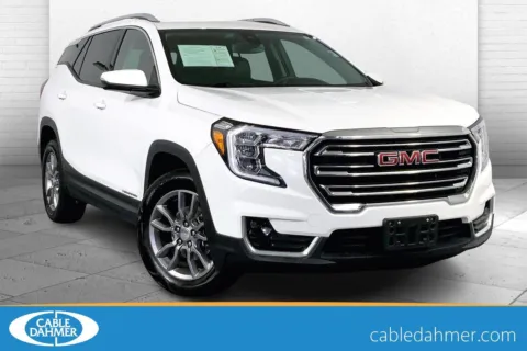 White 2023 GMC Terrain SLT for sale in Independence, MO