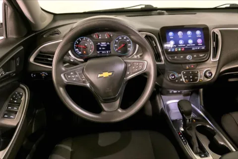 More photos of 2024 Chevrolet Malibu 1LT at Cable Dahmer Buick GMC of Independence, MO